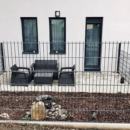 Apartman V Centru Zelezne Rudy Se Zahradkou Apartment *